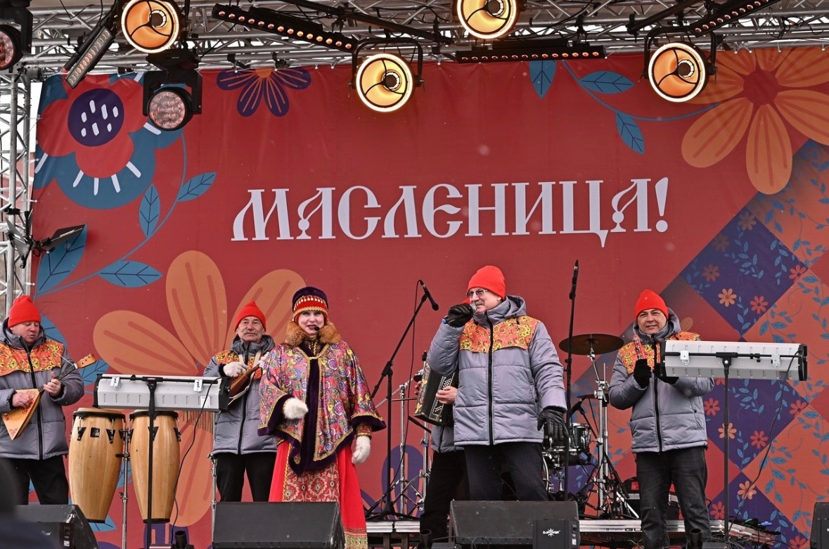 Масленичные гуляния на Лыбедском бульваре